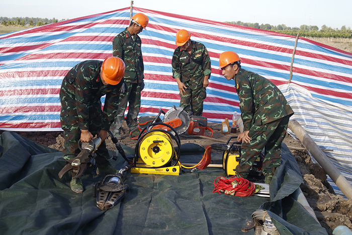 Huy động tối đa phương tiện, thiết bị, nhân lực cho công tác cứu nạn