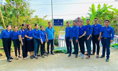 Trung tâm Y tế huyện Tháp Mười giới thiệu mã QR code “Tiểu sử Bia tưởng niệm Nơi thành lập Sở Quân Dân Y Nam Bộ”.