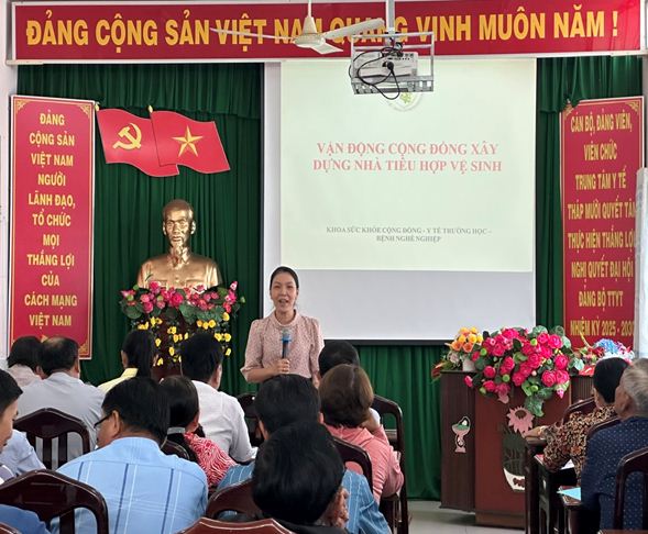 Tập huấn hướng dẫn thẩm định và công nhận “Cộng đồng không phóng uế bừa bãi